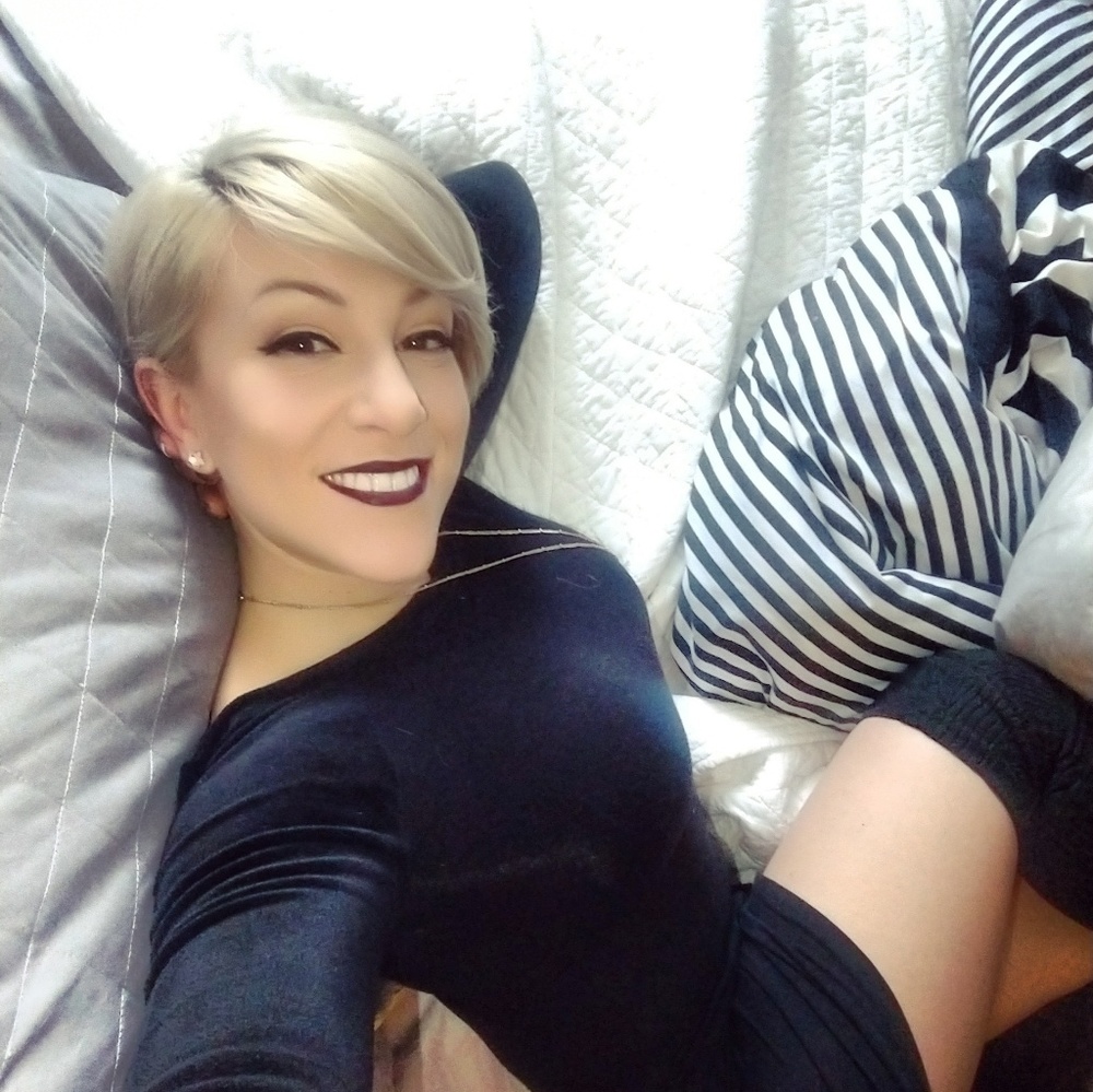 Meet your Posher, Litza